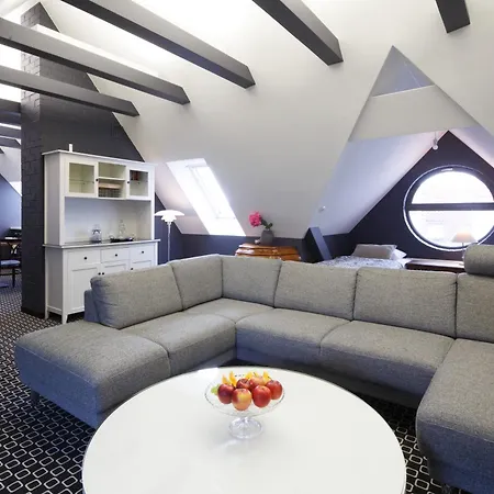 Cocorico Z Mini Sniadaniem (adults Only)