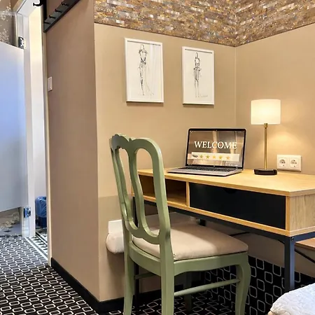 Cocorico Z Mini Sniadaniem (adults Only) Apartamento Estetino